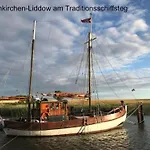 Im Idyllischsten Winkel Ruegens By Interhome Holiday home Neuenkirchen (Landhagen)