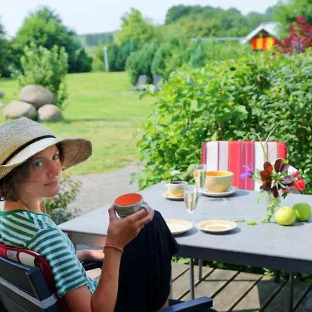 Im Idyllischsten Winkel Ruegens By Interhome * Neuenkirchen