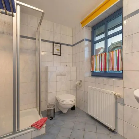 Im Idyllischsten Winkel Ruegens By Interhome Feriehus Neuenkirchen (Landhagen)