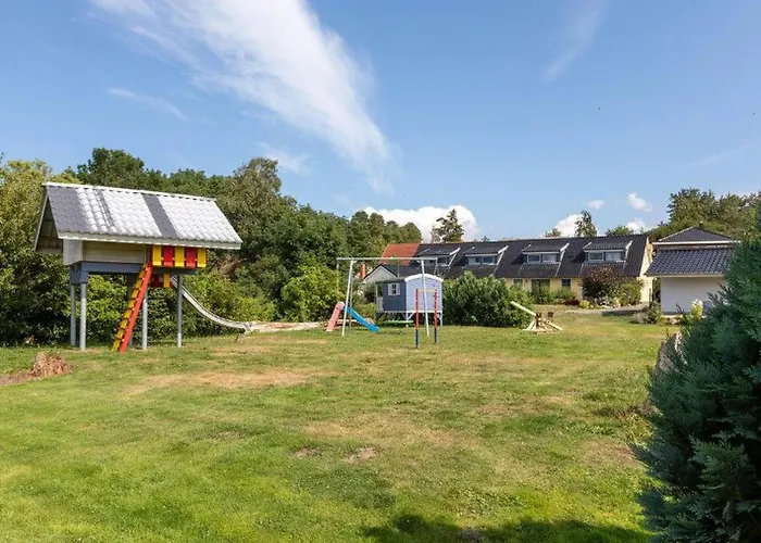 Im Idyllischsten Winkel Ruegens By Interhome 別荘 Neuenkirchen